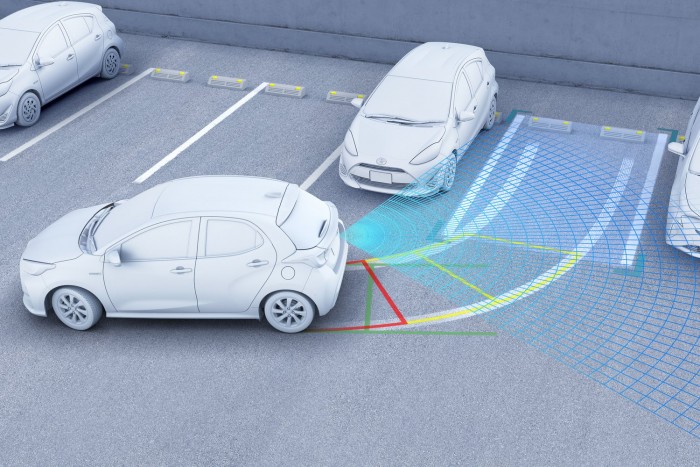Japánban sokkal okosabb az új Yaris 7