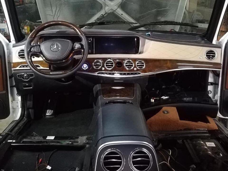 Erős meglepetést rejteget ennek a Lada Nivának a belseje 2