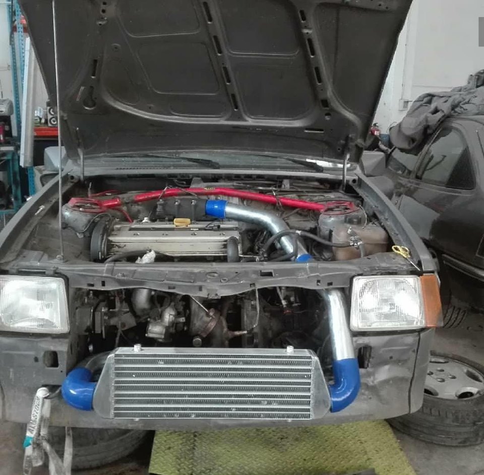 Nagy leckét adott a kis Opel az új sportos Hyundainak 1 | Vezess Nagy leckét adott a kis Opel az új sportos Hyundainak 1