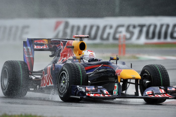 Elvitte a víz – Forma-1 módra 2 | Vezess Elvitte a víz – Forma-1 módra 2