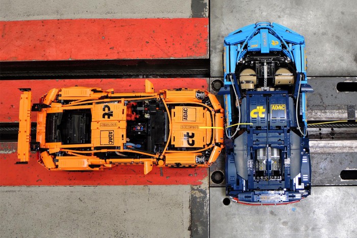 Fájdalmasan gyönyörű a Lego-Bugatti és -Porsche töréstesztje