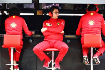 F1: Semmit sem bán a Ferrari-főnök