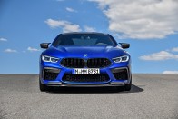 Több száz új fotón a BMW M8 Competition 336