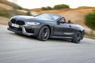 Több száz új fotón a BMW M8 Competition 452