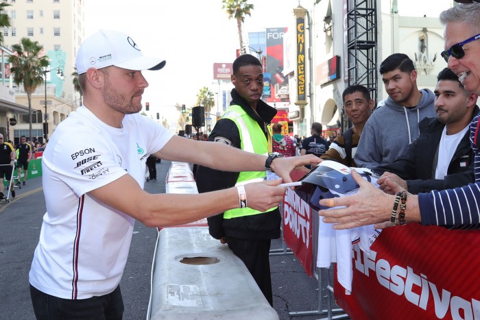 F1: Ricciardo és Bottas megvédte Versappent 3 | Vezess F1: Ricciardo és Bottas megvédte Versappent 3