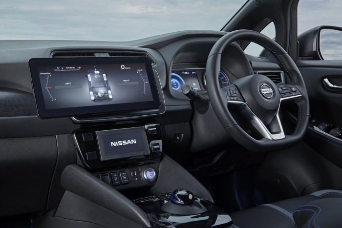 Sportautós teljesítményt pakoltak a Nissan Leafbe 6