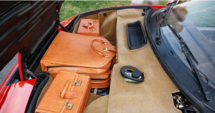 Ez a bőröndszett akkor is milliókat ér, ha öreg és ütött-kopott 3