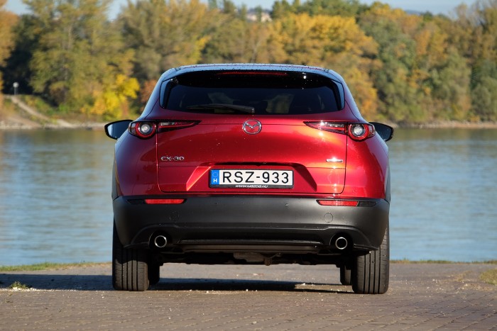 Mazda CX-30: orvosi rendelvényre 9 Mazda CX-30: orvosi rendelvényre 9