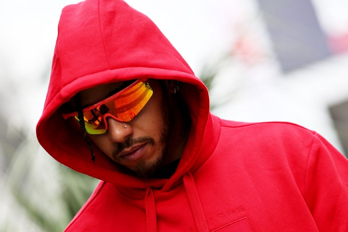 F1: Hamilton tényleg a Ferrarihoz készül?