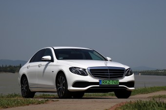 Teszt Mercedes Benz E 300 De Eq Power Limited Edition