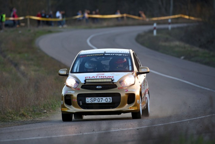 Bajnokavatás a rali legkisebbjeinél 8