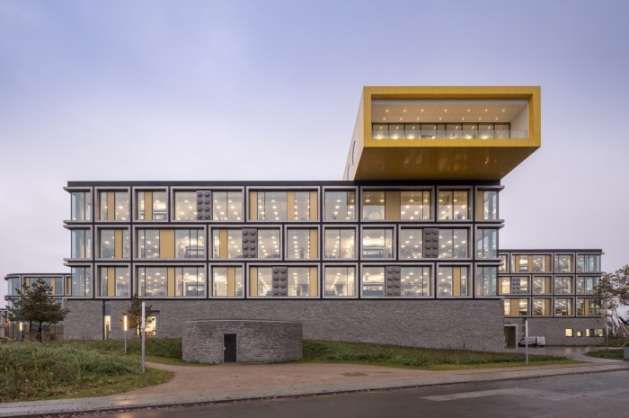 Mintha építőkockából készült volna a LEGO új campusa