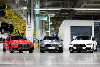 Új csúcs-Mercedesek gyártása kezdődött el Kecskeméten