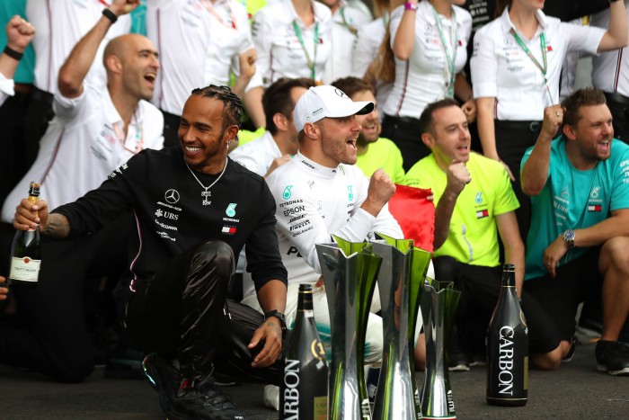 F1: Hamiltonnak nem szabad ajándékot adni 1