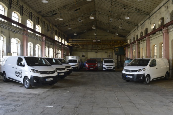 Már magyarul is tud az új Vivaro 8 Már magyarul is tud az új Vivaro 8