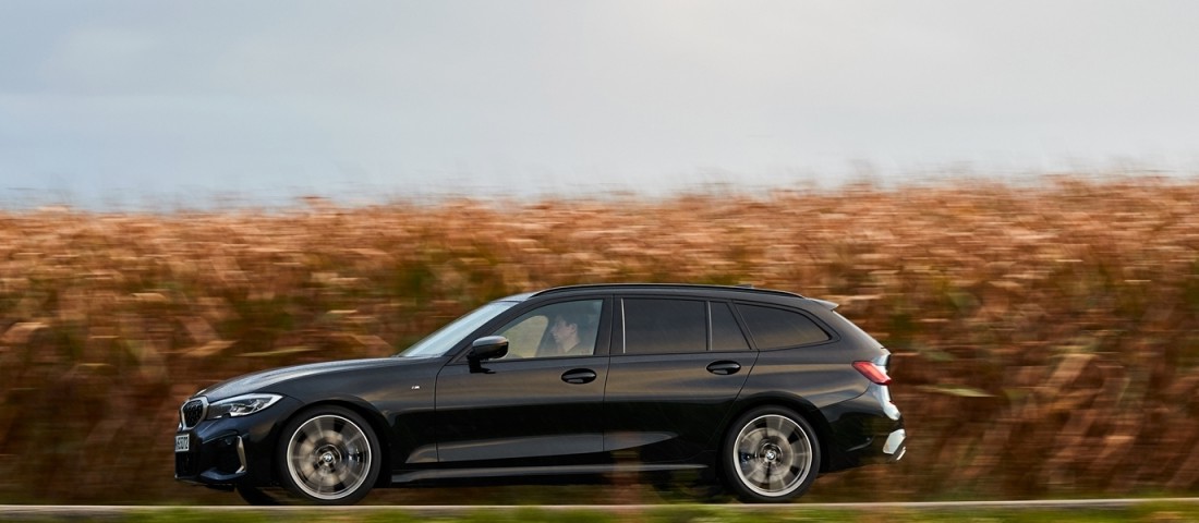 Az M340i Touring a BMW családi sportkombija