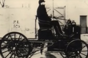 75 éve halt meg az autóipar francia úttörője