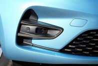Szebb, erősebb és messzebb is megy Európa kedvenc villanyautója – Renault Zoé teszt 2019 49