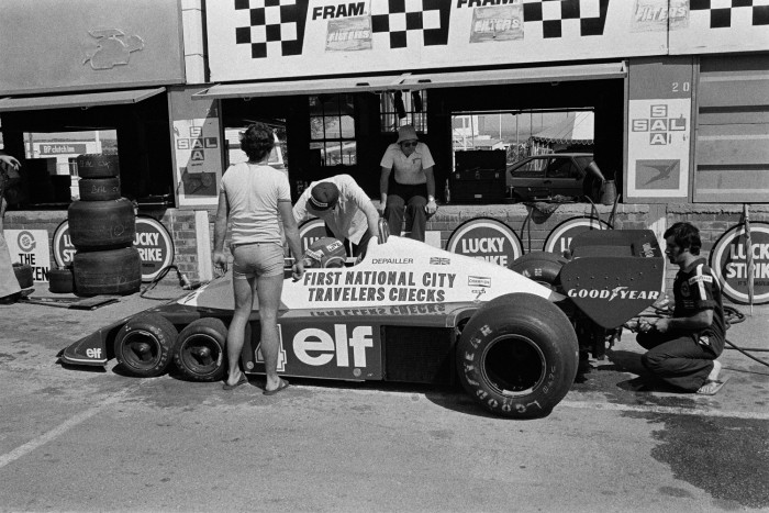 Mit csinálnak az F1-esek a szabadnapon? 1 Mit csinálnak az F1-esek a szabadnapon? 1