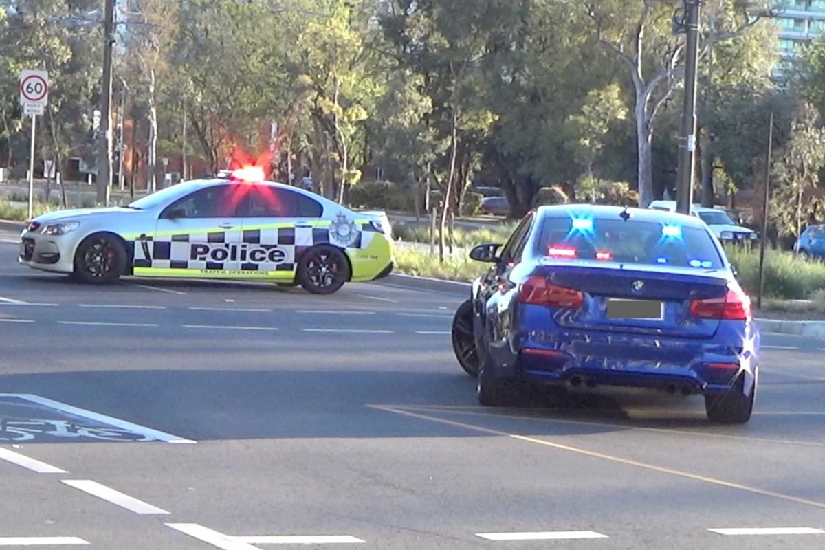 Itt az ausztrál rendőrök titkos elfogóvadásza 4