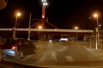 Egészen furcsa dolgot videóztak egyik éjszaka a Rákóczi híd alatt