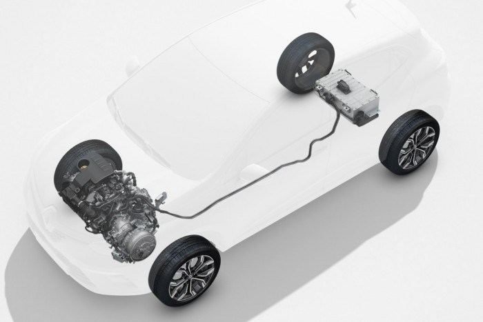 Már jövőre jöhet a hibrid Dacia 2 Már jövőre jöhet a hibrid Dacia 2