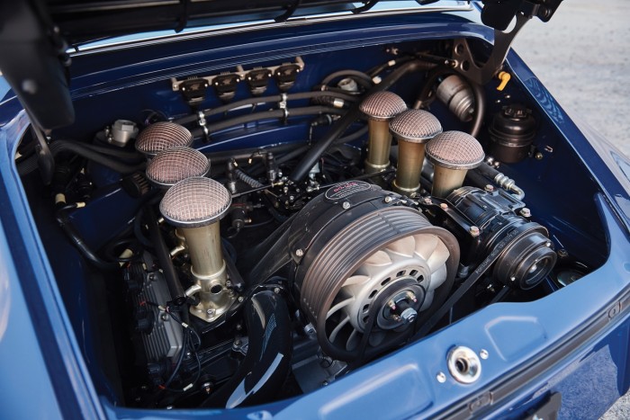 Igazi sláger a Singer gyönyörű 911-ese 6