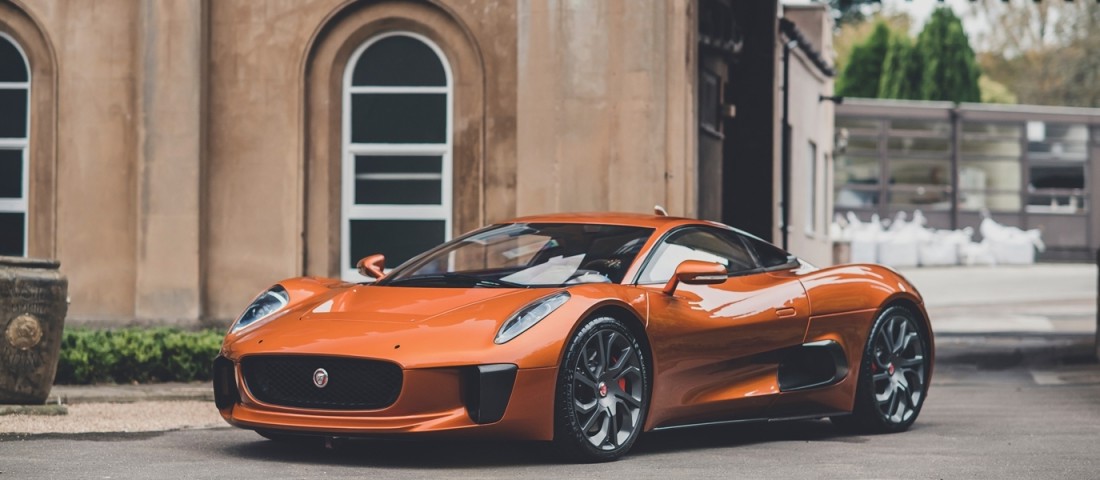 Ha világpusztító főgonosz vagy, ez a Jaguar tetszeni fog