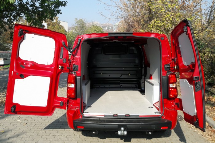 Lángvörös romboló az Opeltől 2 Lángvörös romboló az Opeltől 2