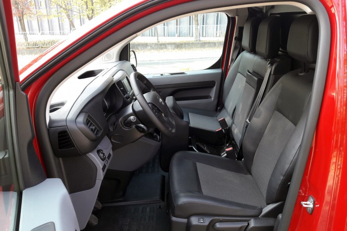 Lángvörös romboló az Opeltől 3 Lángvörös romboló az Opeltől 3