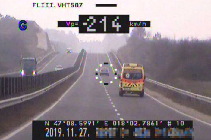 Durva ámokfutót kapcsoltak le a magyar rendőrök