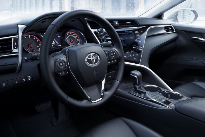 Összkerékhajtást kap a Toyota Camry 4