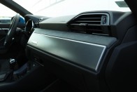 Semmi trükk – Audi Q3 41
