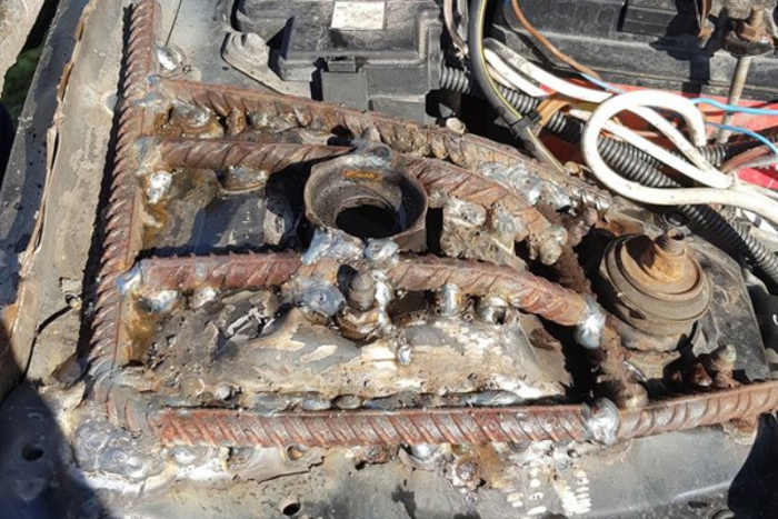 16 újabb fotó a tákolás kénköves poklából