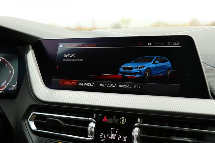 BMW, nagy kérdőjelekkel: mit tud az új 1-es BMW? 107 BMW, nagy kérdőjelekkel: mit tud az új 1-es BMW? 107