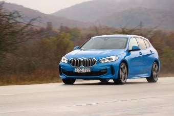 BMW, nagy kérdőjelekkel: mit tud az új 1-es BMW?