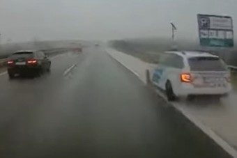 3 videó mutatja, hogy van baj a magyar utakon