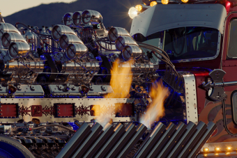 3,6 milliárdért adták el minden idők legveszettebb kamionját