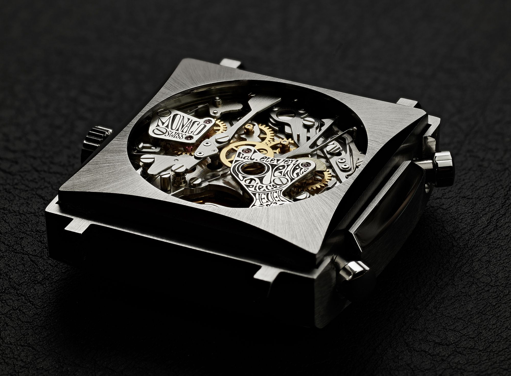 50 évig pihent a vitrinben ez a luxusóra, most eladják 2