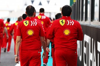 F1: Megtartja vétójogát a Ferrari