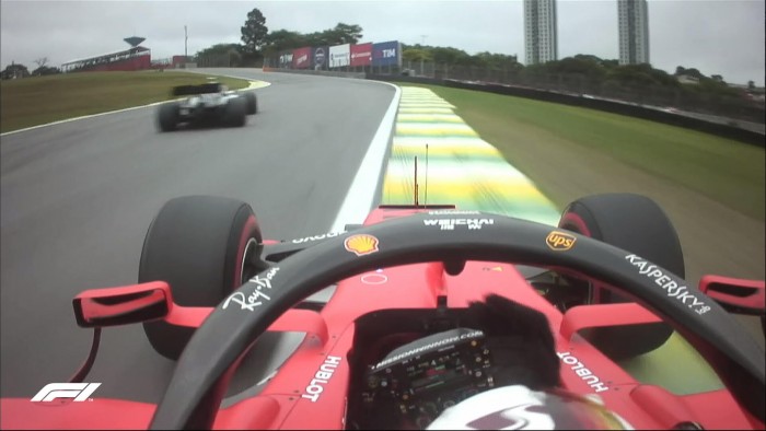 F1: Nem fértek a bőrükbe a pilóták, piros zászlóval ért véget az edzés 1