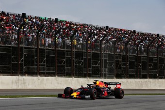 F1: Őrületes versenyt nyert Verstappen