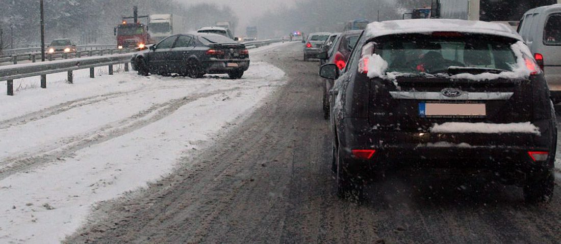 Téli gumit vagy négy évszakosat vegyek?