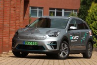 Teszt: Kia e-Niro 64 kWh: Magyarország egyik legokosabb villanyautója 57