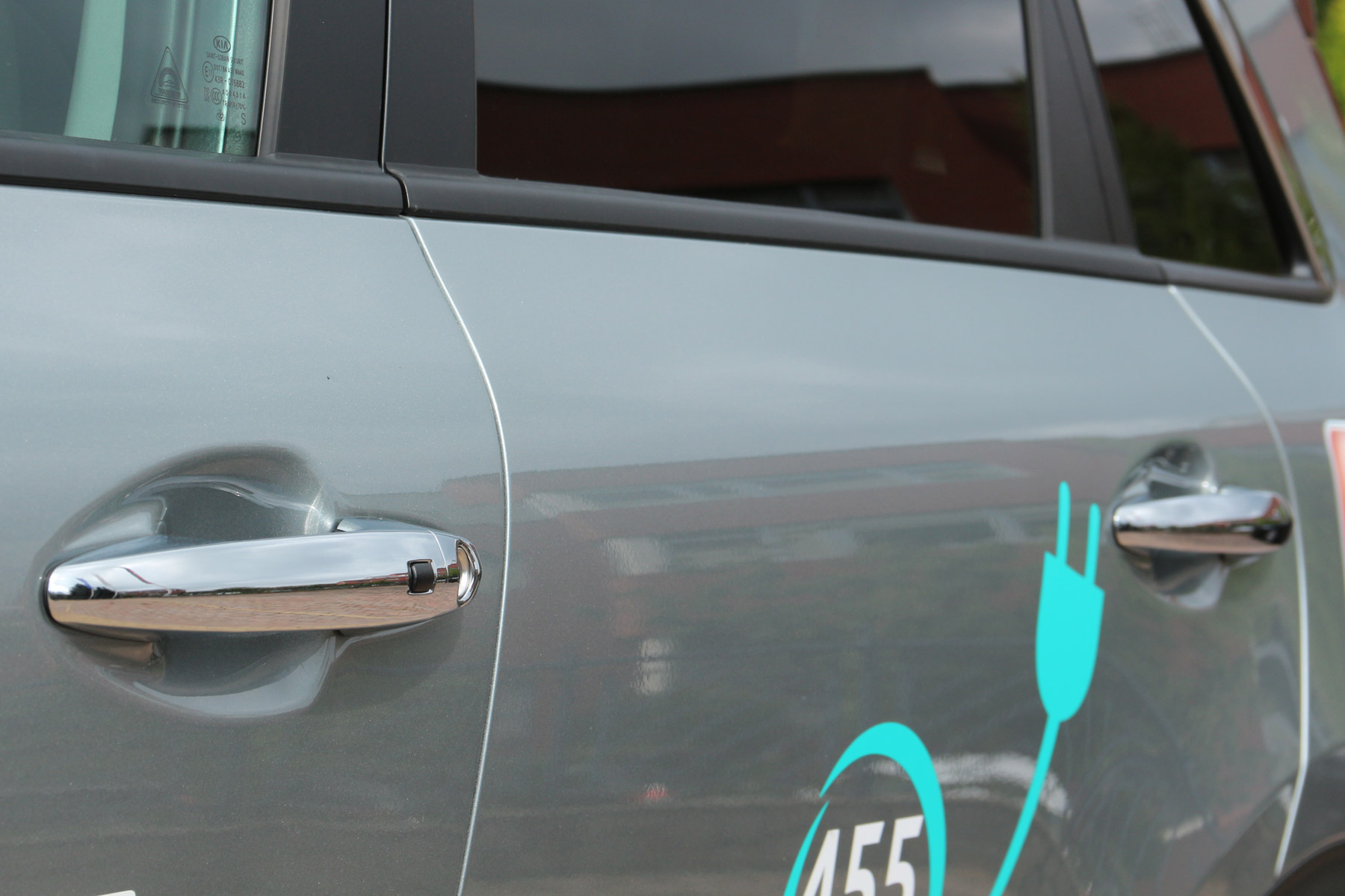 Teszt: Kia e-Niro 64 kWh: Magyarország egyik legokosabb villanyautója 12 Teszt: Kia e-Niro 64 kWh: Magyarország egyik legokosabb villanyautója 12