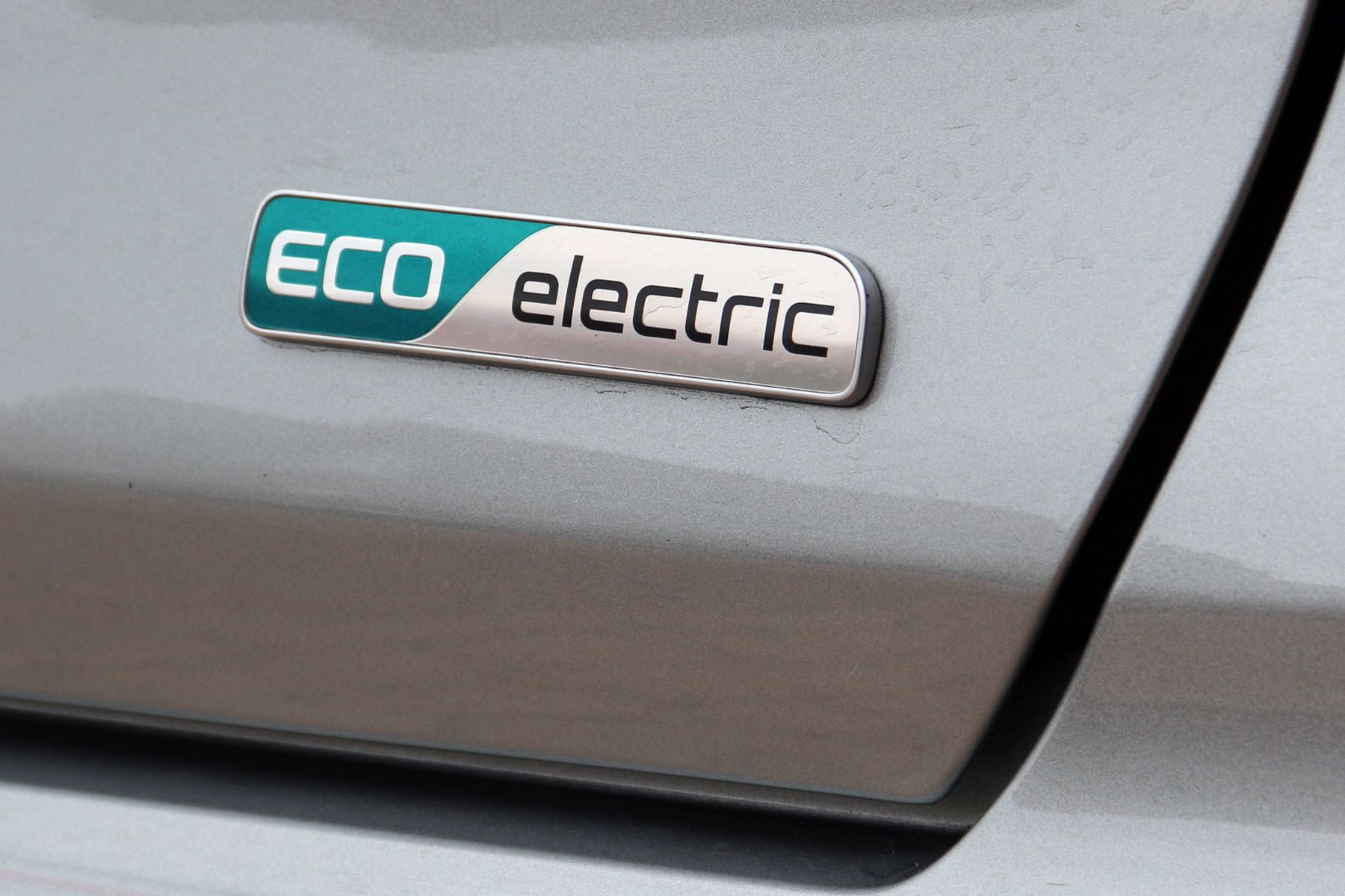 Teszt: Kia e-Niro 64 kWh: Magyarország egyik legokosabb villanyautója 18