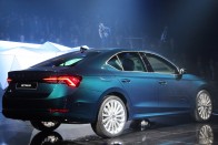 Bréking: a legelső képek és videó az új Škoda Octaviáról 29