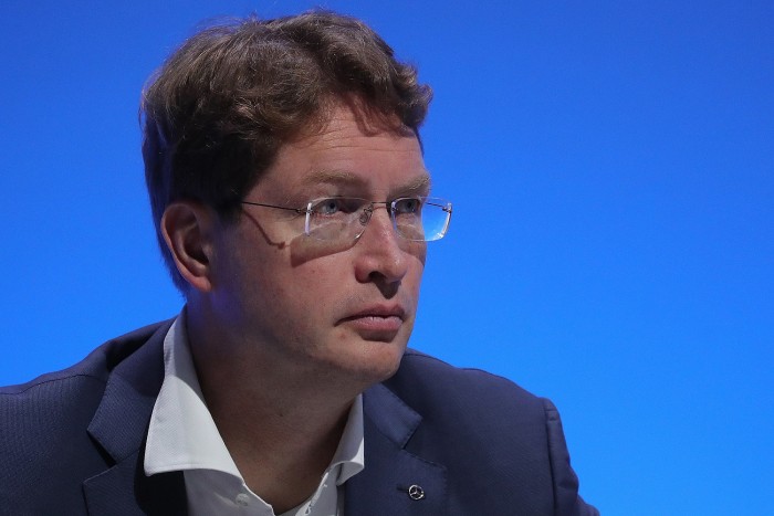 Összezsugorodhat az egyik legnagyobb autókonszern 2 Összezsugorodhat az egyik legnagyobb autókonszern 2