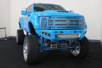 Száz-egynéhány kép a Los Angeles Auto Show-ról