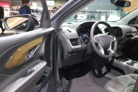 Száz-egynéhány kép a Los Angeles Auto Show-ról 174